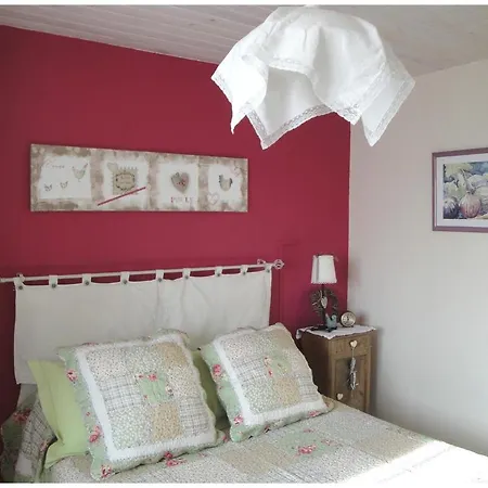 La Gallinette Bed & Breakfast Villedubert